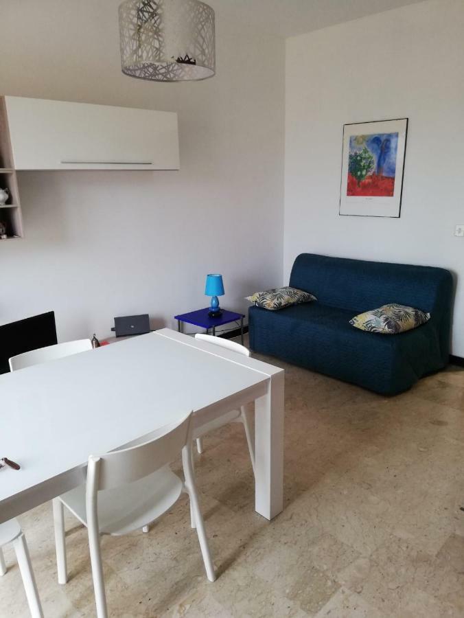 20 Via Salvo D'Acquisto Apartment Rapallo Luaran gambar